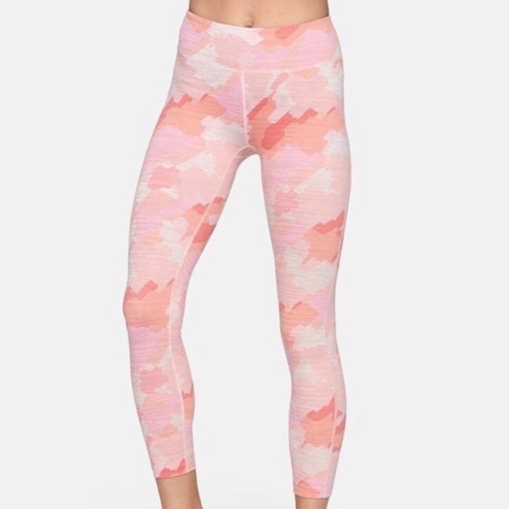 Outdoor Voices Leggings